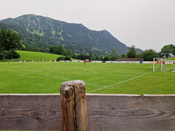 Sportplatz an der Schule - Rettenberg