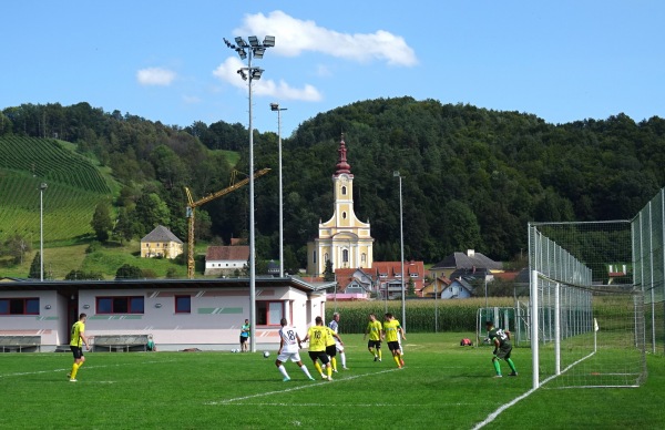 Sportplatz Sankt Johann - Sankt Johann im Saggautal