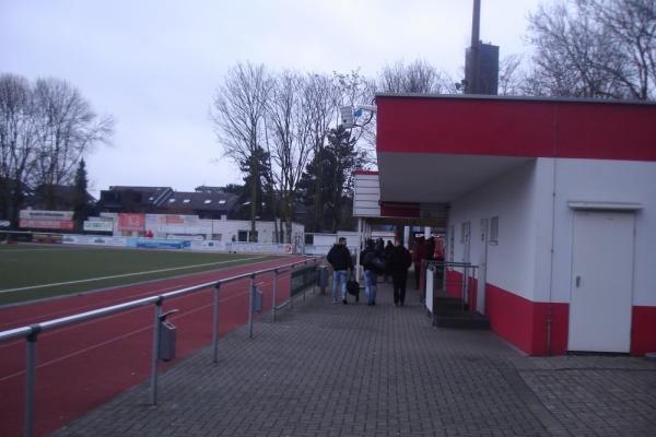 Sportplatz am Hallenbad - Dortmund-Brackel