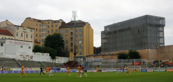 Stadion Viktorie v Seifertově ulici - Praha