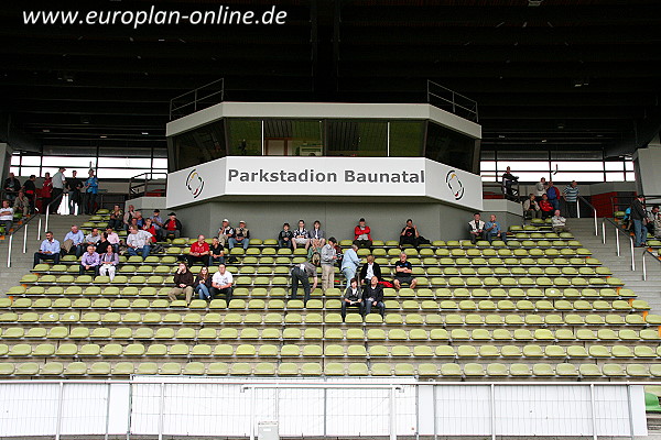 Parkstadion im Sportpark - Baunatal-Altenbauna