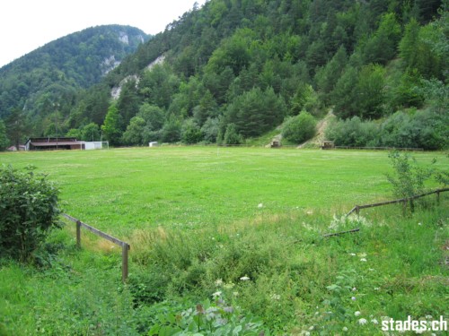 Terrain de Sous-Graitery - Court