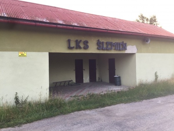 Boisko w Ślemieńu - Ślemień