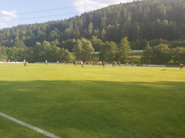 Sportanlage Hüttenwiesen - Heigenbrücken