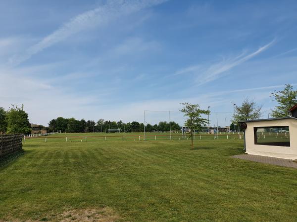 Sportplatz am Schloß - Großkmehlen