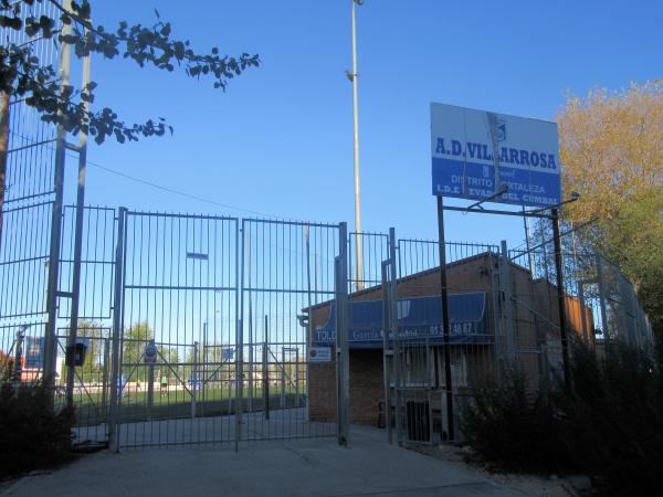 Campo de Fútbol Villarrosa - Madrid, MD