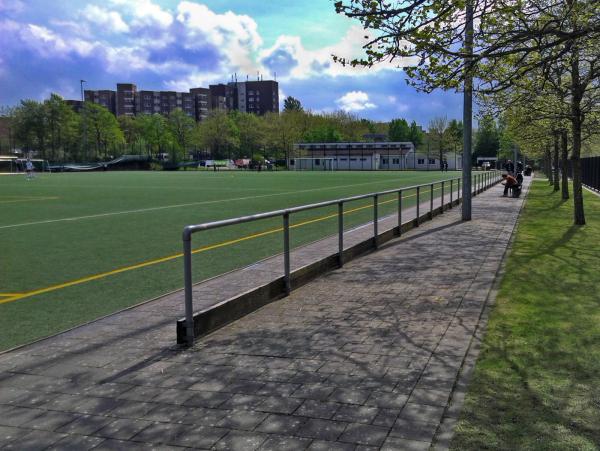 Sportanlage Gropiusring Platz 2 - Hamburg-Bramfeld