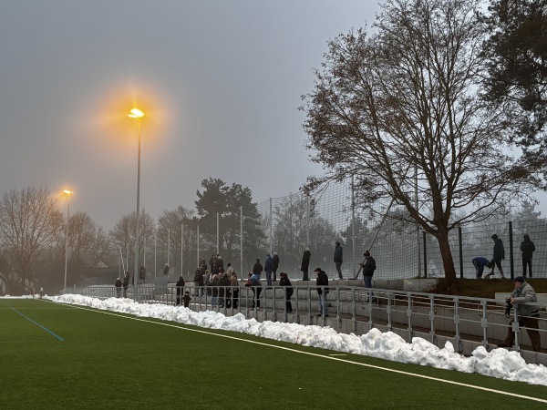 Gustav-Schickedanz-Stadion Nebenplatz 3 - Fürth/Mittelfranken-Oberfürberg