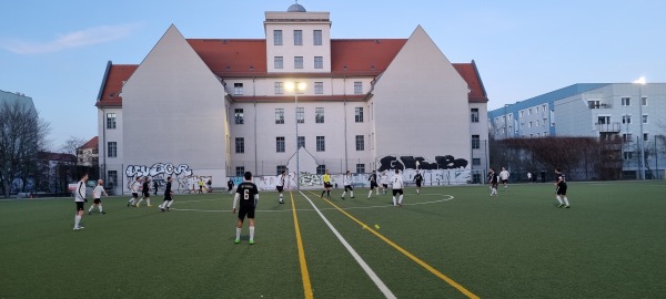 Tesch-Sportplatz - Berlin-Prenzlauer Berg