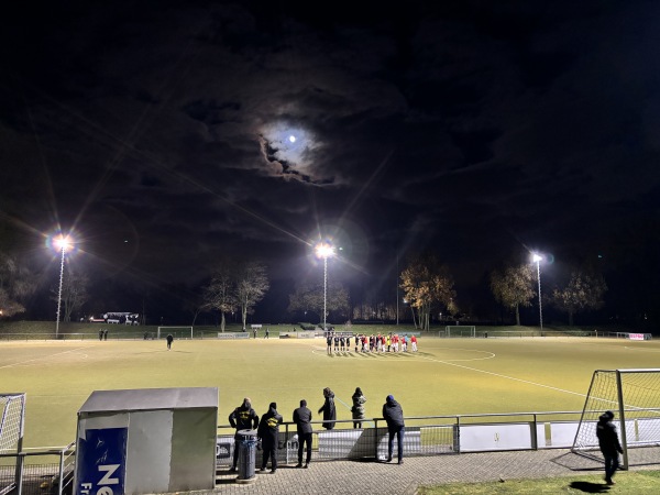 Theodor-Klein-Sportanlage Platz 2 - Neuss-Rosellen