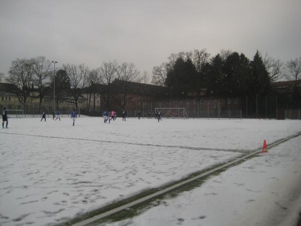 Hermann-Löns-Platz - Hamburg-Alstertal