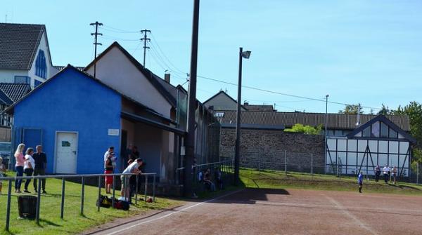 Sportplatz Eichener Straße - Bad Münstereifel-Houverath