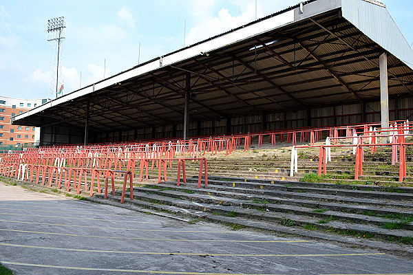 Y Cae Ras - Wrexham, WRX