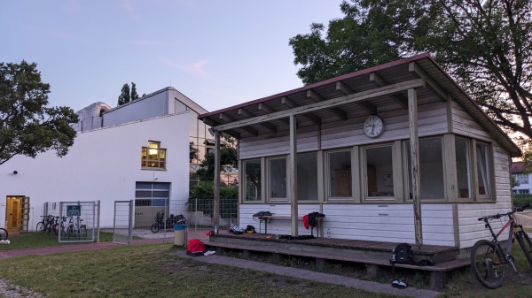 Schulsportplatz - Hallbergmoos