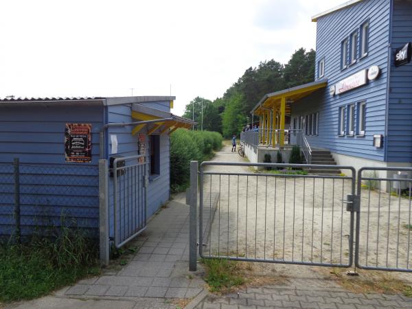 Sportplatz an der Siedlung - Groß Lindow