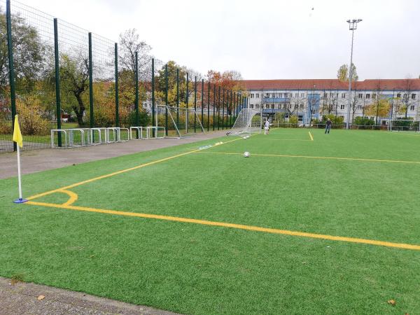 BVB-Stadion Nebenplatz - Berlin-Lichtenberg