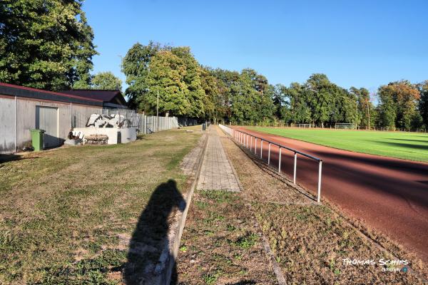 Stadion in der Schelmenhecke - Hatzenbühl 