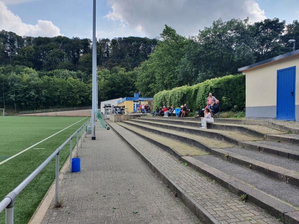 Sportplatz Sonnborner Straße - Wuppertal-Sonnborn