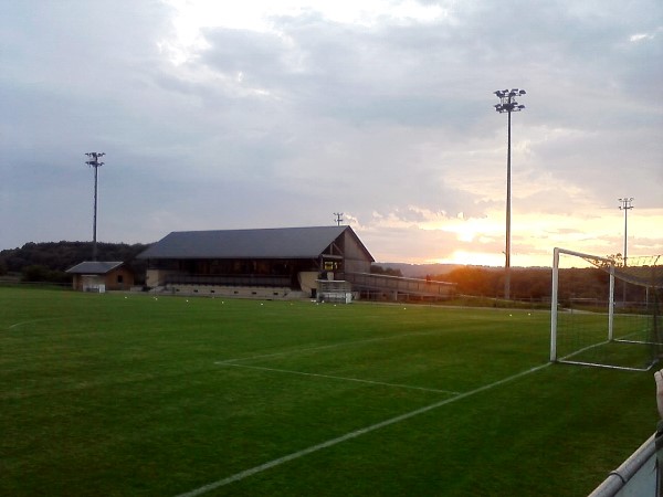 Stade op Biirk - Mensdorf