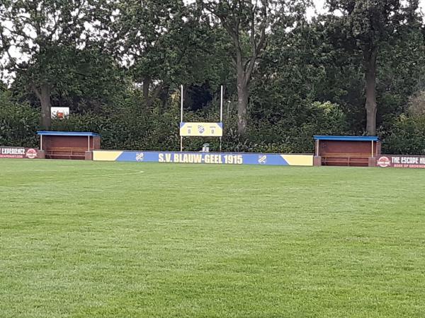 Sportpark Coendersborg veld 4-Blauw-Geel - Groningen