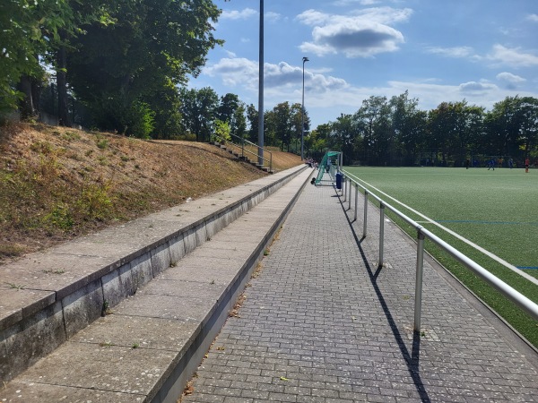 Helmut-Schön-Sportpark Platz 2 - Wiesbaden