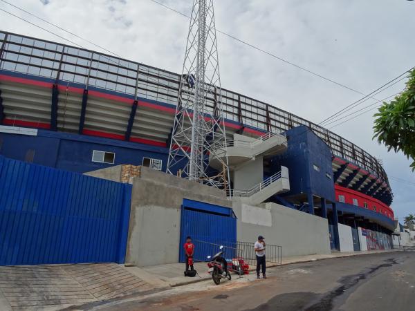 Estadio General Pablo Rojas - Asunción