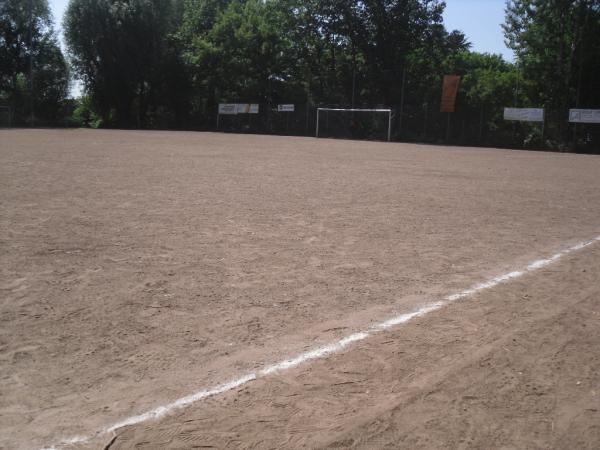 Sportplatz Gemeinschaftsgrundschule Katterbach - Bergisch Gladbach-Katterbach