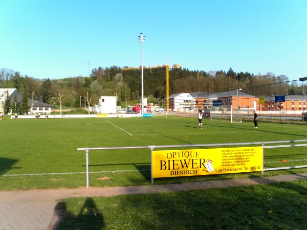 Stadion an der Trell - Ierpeldeng (Erpeldange)
