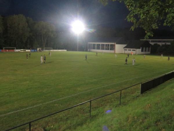 Sportplatz an der Schule - Niederbrombach
