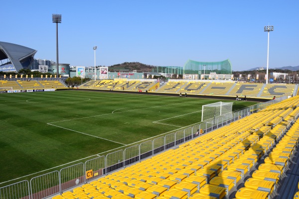 Gwangju Football Stadium - Gwangju