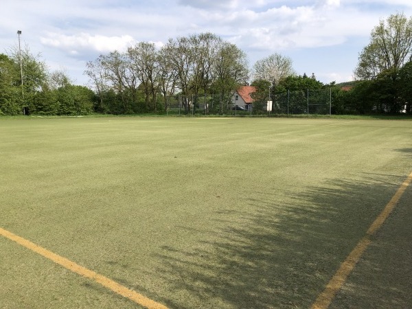 Gustav-Schickedanz-Stadion Nebenplatz 3 - Fürth/Mittelfranken-Oberfürberg