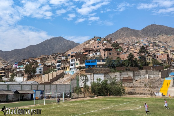 Estadio Daniel Hernani Tovar - Lima