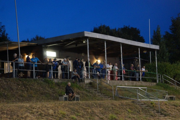 Sportplatz zum Trinkborn - Büdingen-Eckartshausen