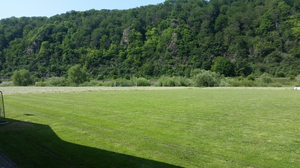 Sportanlage an der Weser - Beverungen-Herstelle