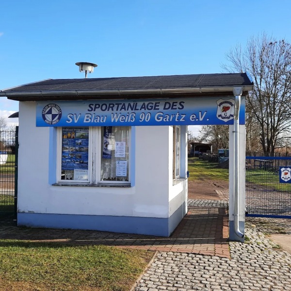 Geschwister-Scholl-Sportplatz 2 - Gartz/Oder