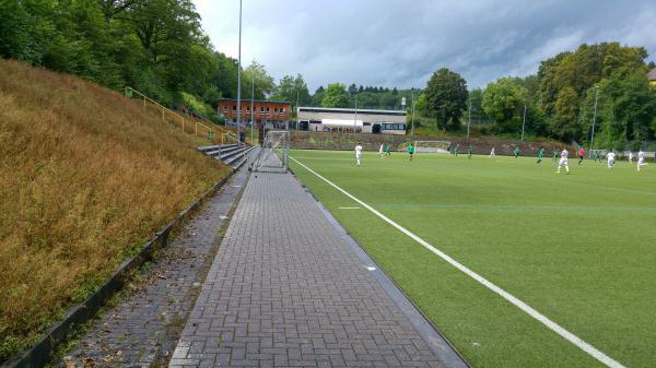 Hofbachstadion Nebenplatz - Siegen-Geisweid