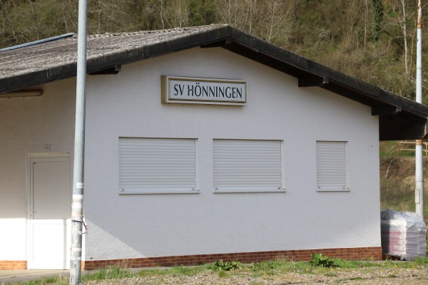 Sportplatz im Ahrknick - Hönningen/Ahr