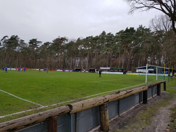 Waldstadion - Garbsen-Stelingen