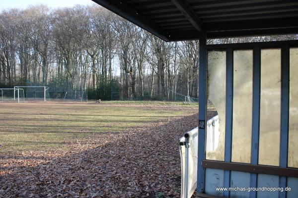 Sportplatz an den Tannen - Schwelm-Linderhausen