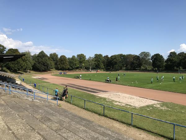 Jürgen-Grabowski-Sportfeld - Wiesbaden-Biebrich