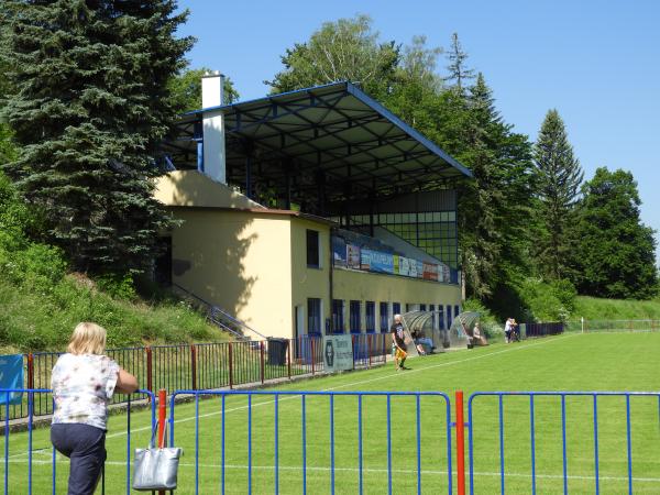 Stadion Bělá pod Bezdězem - Bělá pod Bezdězem