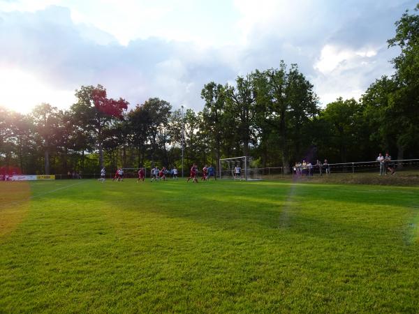 Sportplatz Zur Hoor - Gladenbach-Mornshausen