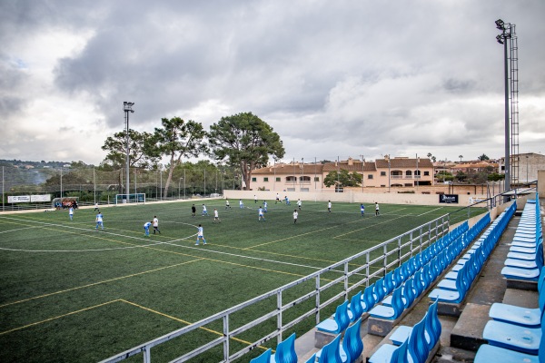 Campo de Fútbol Son Caulellas - Portol, Mallorca, IB