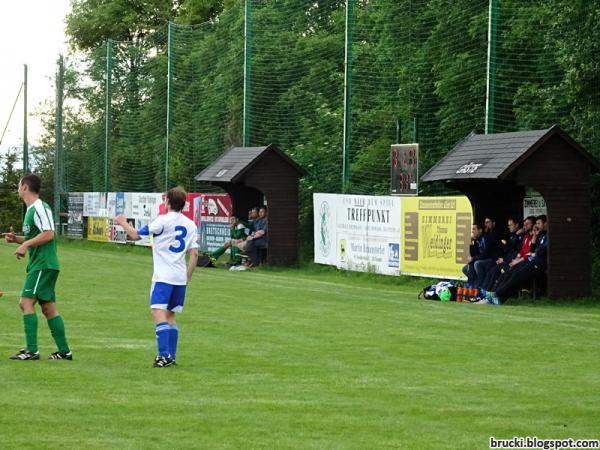 Sportplatz Hochwolkersdorf/Bromberg - Hochwolkersdorf