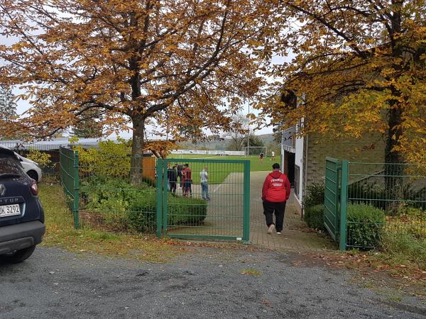 Sportplatz auf der Bracht - Angelburg-Gönnern