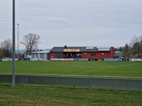 Petersbergstadion Nebenplatz - Marktbergel