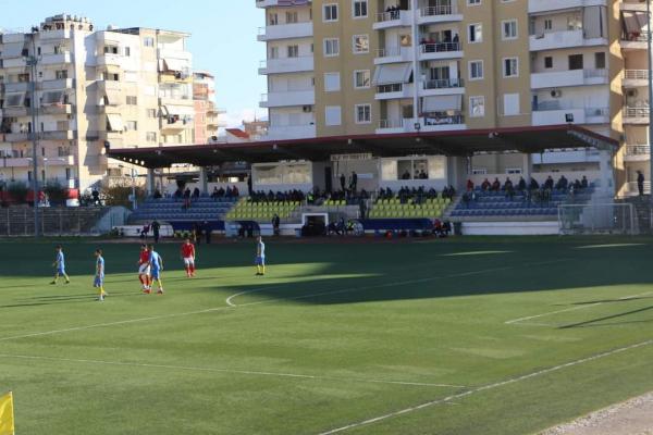Stadiumi Andon Lapa - Sarandë