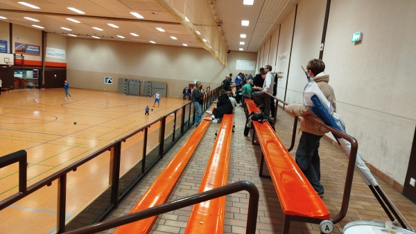 Sporthalle Issum - Issum