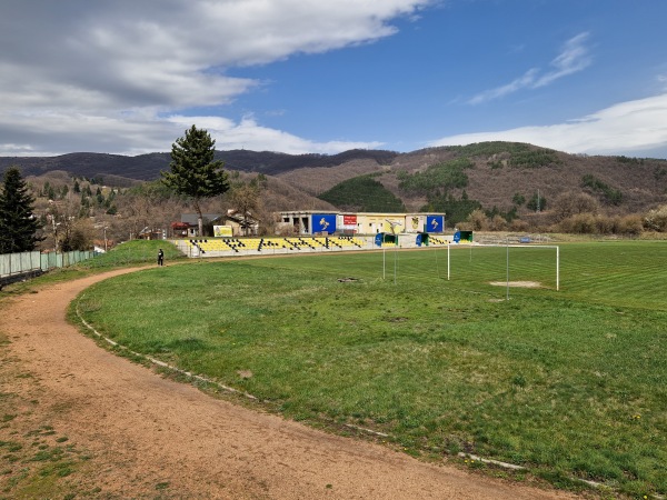 Vladaya Stadion - Vladaya