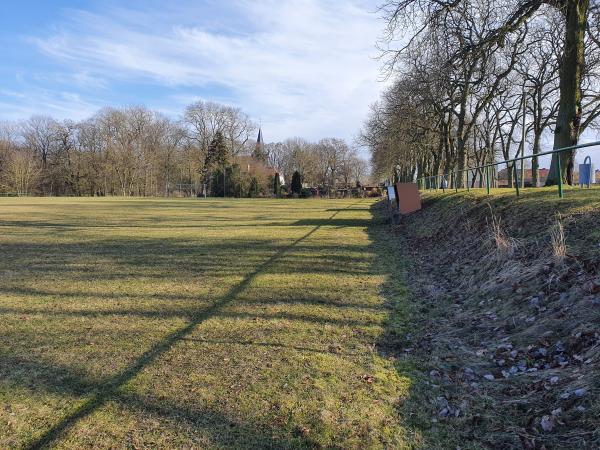 Sportplatz am Brökersee - Carmzow-Wallmow